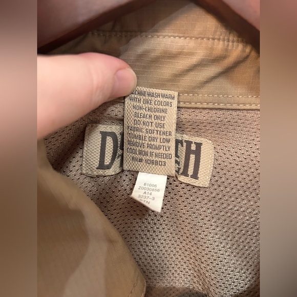 Duluth Trading Shirt Mens XL Tan Dry On The Fly Hybrid Hiking Snap - Picture 8 of 8
